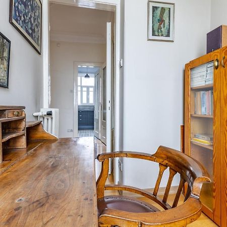 Flat With Balcony And Bosphorus View In Beyoglu Apartment อิสตันบูล ภายนอก รูปภาพ