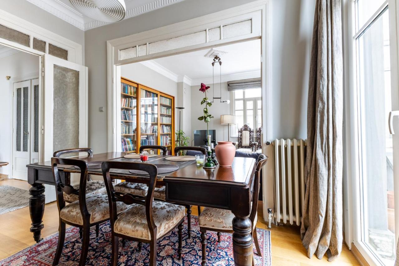 Flat With Balcony And Bosphorus View In Beyoglu Apartment อิสตันบูล ภายนอก รูปภาพ